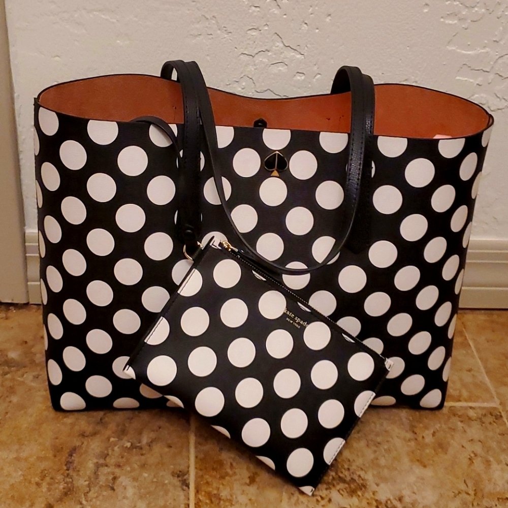 Large polkadodge bag with smalle bag attached